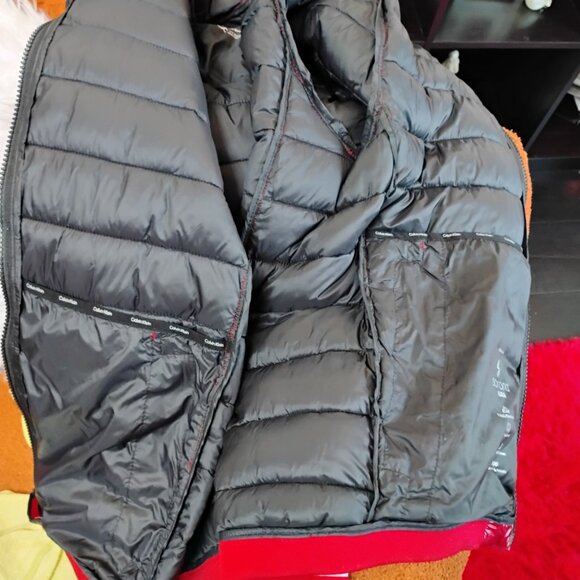 Calvin Klein Red Puffer Jacket | Size L | Water Resistant | Hooded - Picture 6 of 6